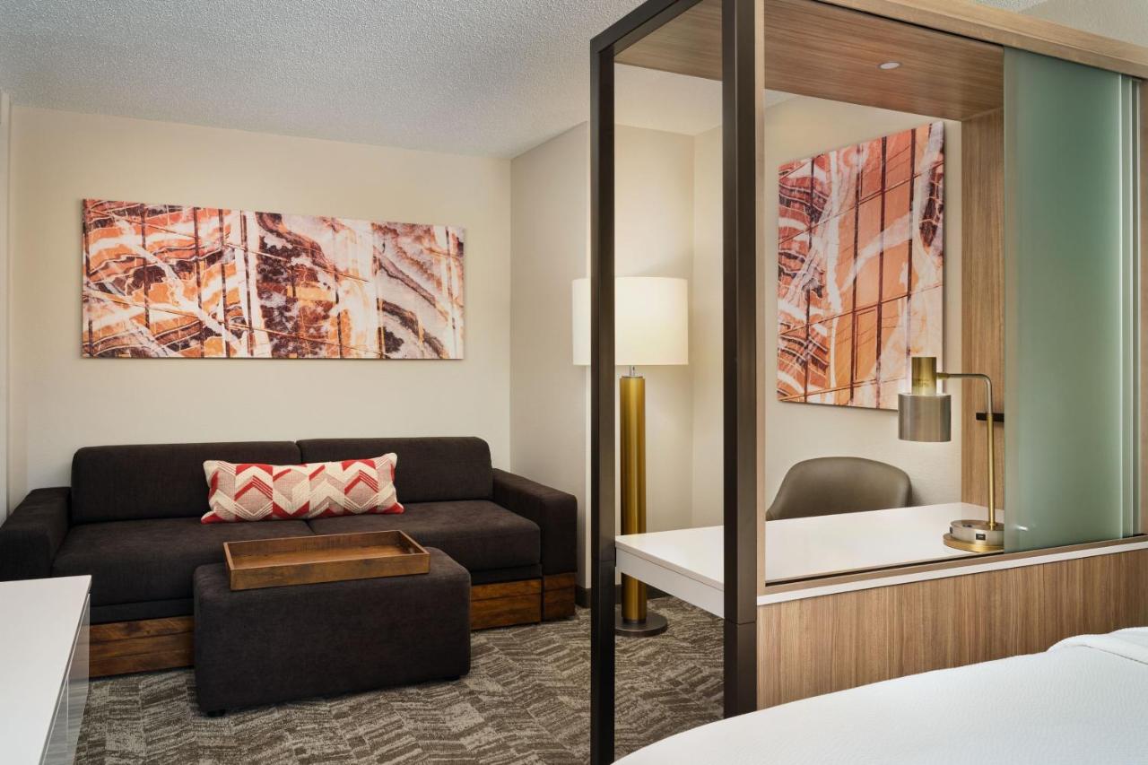 Executive Studio at SpringHill Suites by Marriott Edgewood/Aberdeen