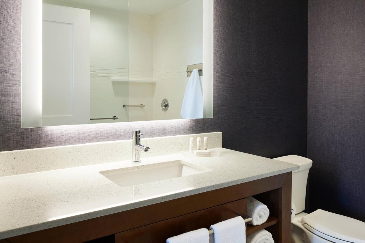 | Residence Inn by Marriott Dallas by the Galleria
