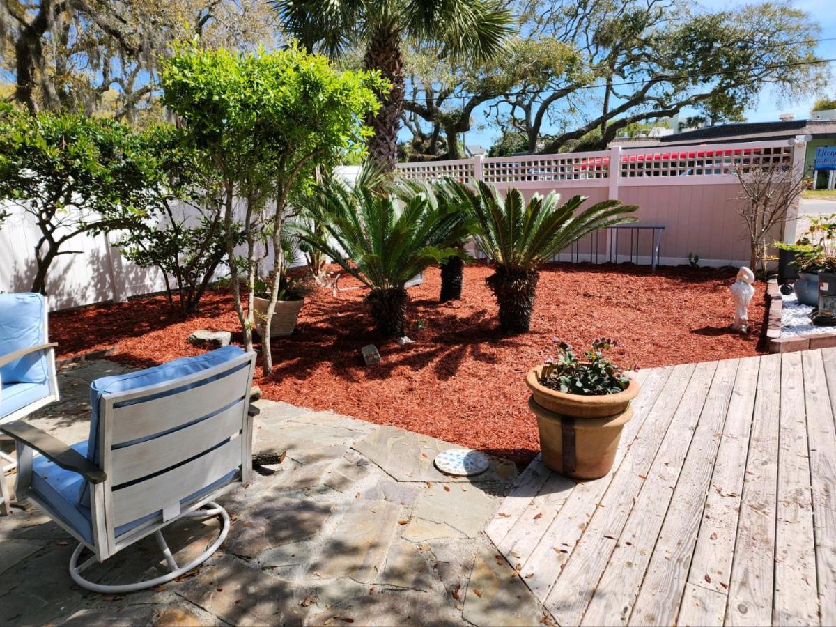 | Tybee Island Inn Bed & Breakfast