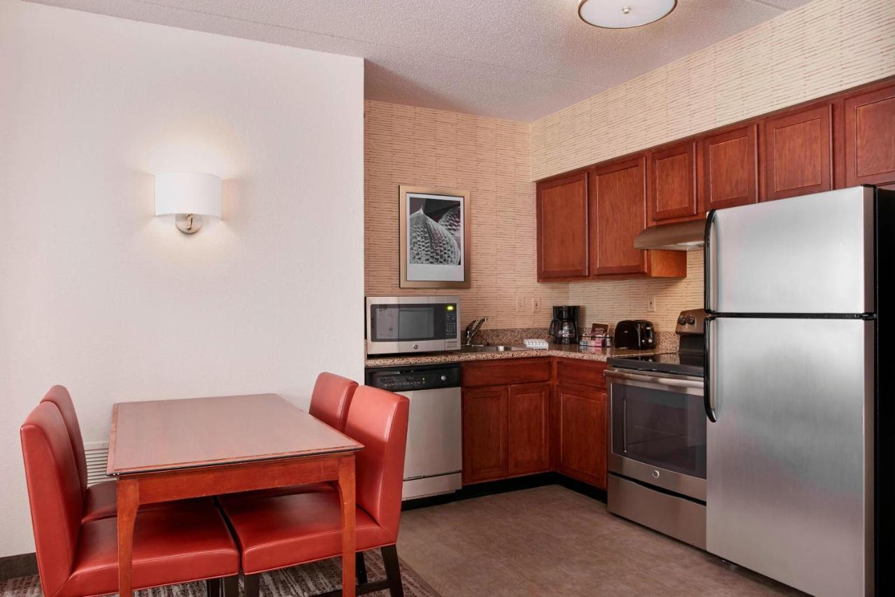 Two-Bedroom Suite at Residence Inn by Marriott Chicago Schaumburg/Woodfield Mall