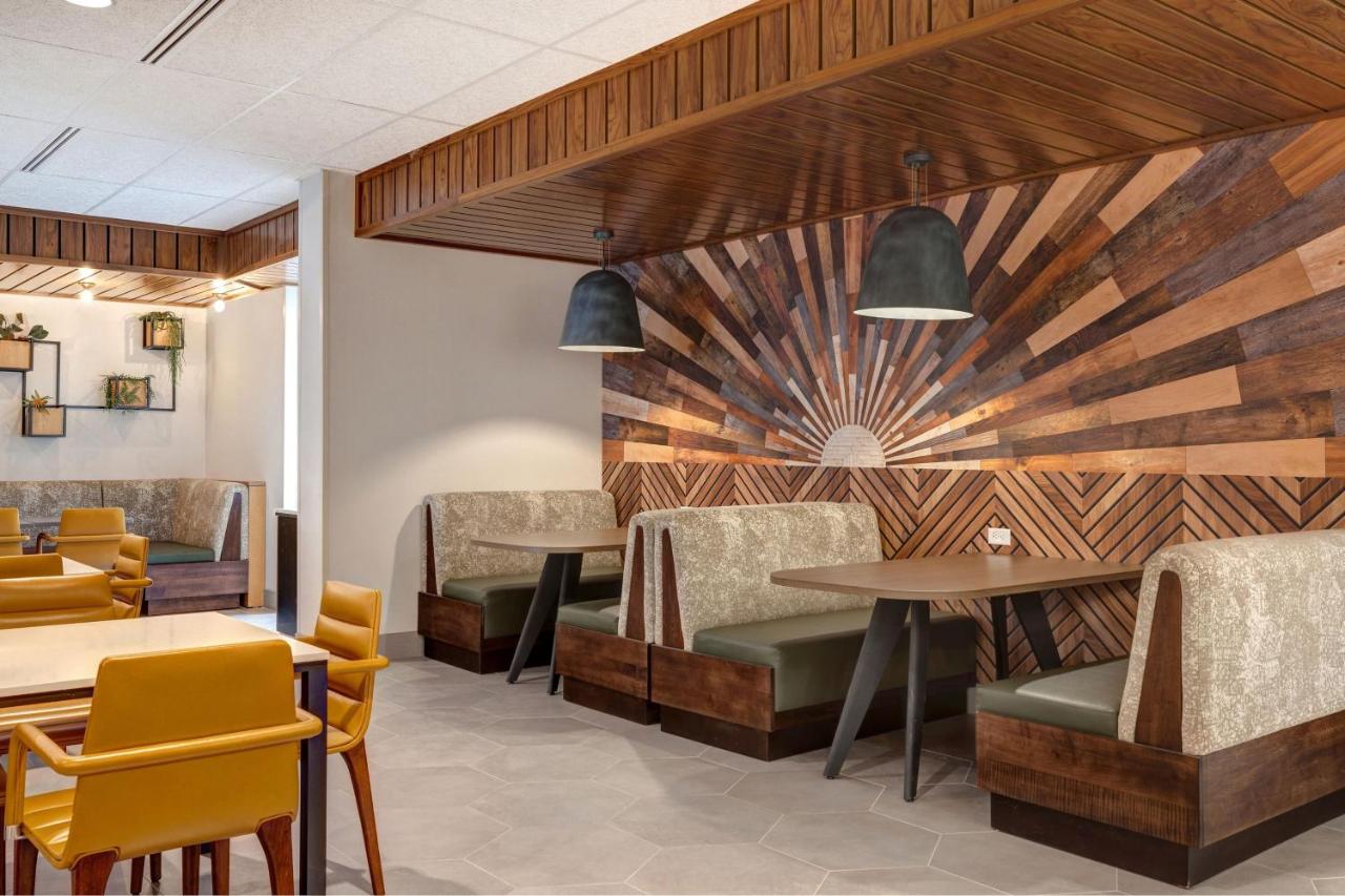 | Fairfield by Marriott Inn & Suites Minneapolis Downtown