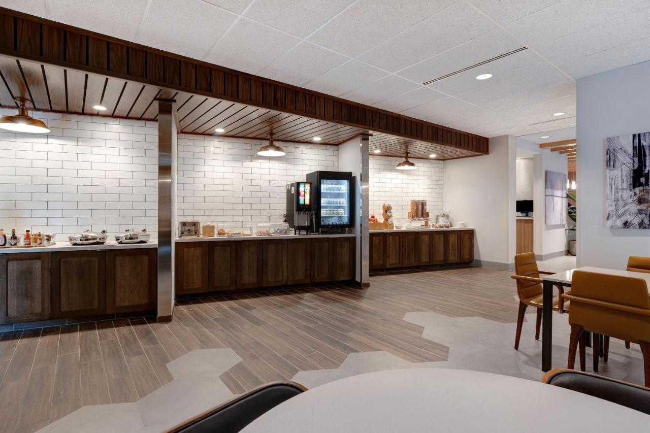 | Fairfield by Marriott Inn & Suites Minneapolis Downtown