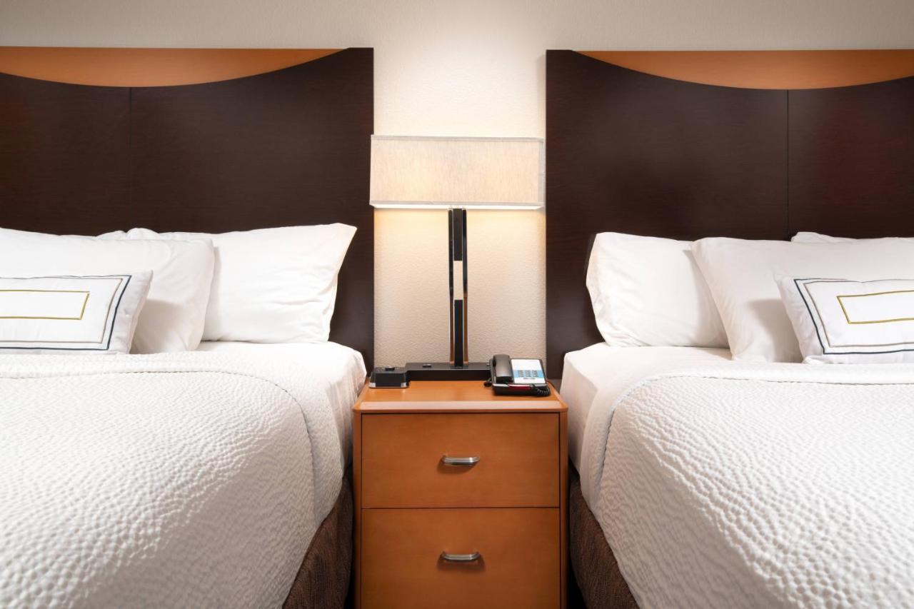 Queen Room with Two Queen Beds and Adapted Tub - Mobility Accessible at Fairfield Inn & Suites Chattanooga I-24/Lookout Mountain