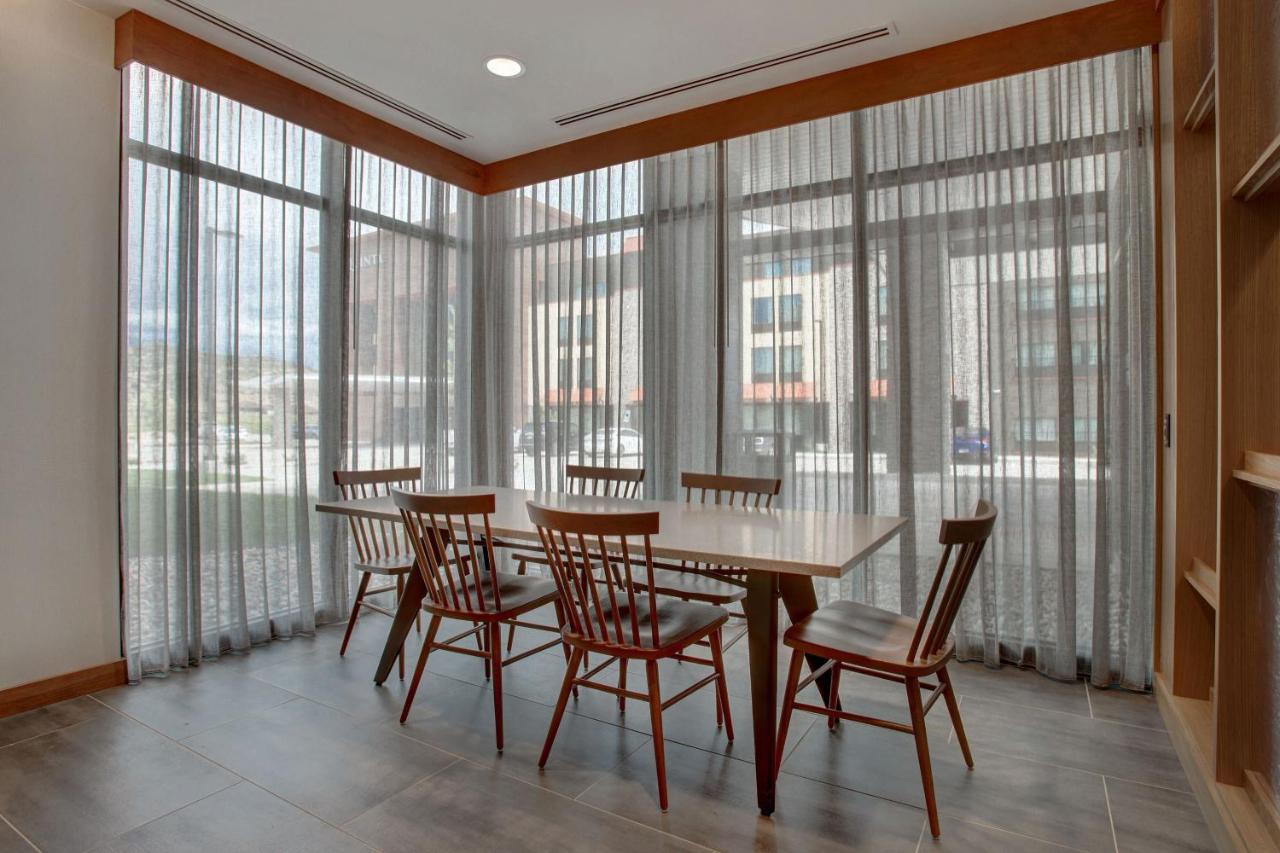 | Fairfield by Marriott Inn & Suites Denver Southwest, Littleton
