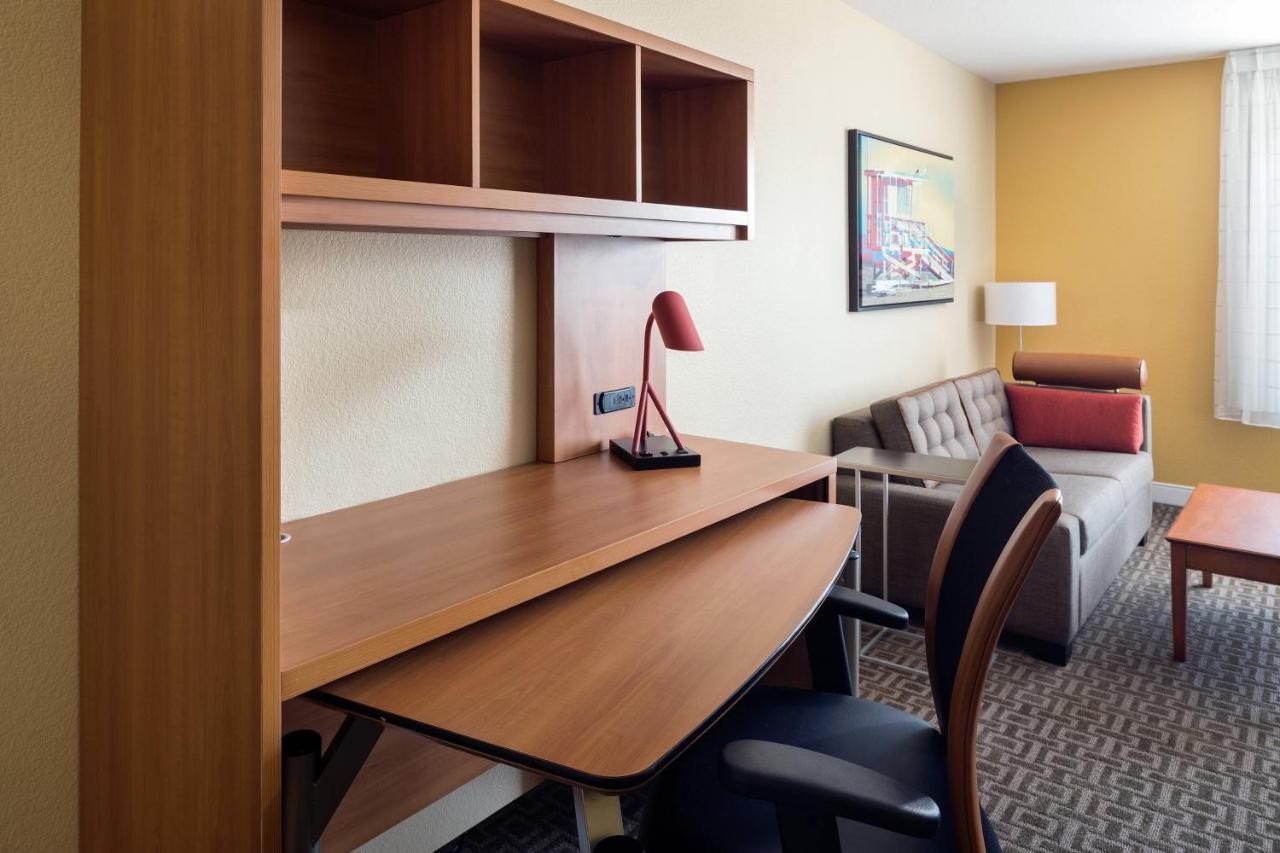| TownePlace Suites Los Angeles LAX/Manhattan Beach