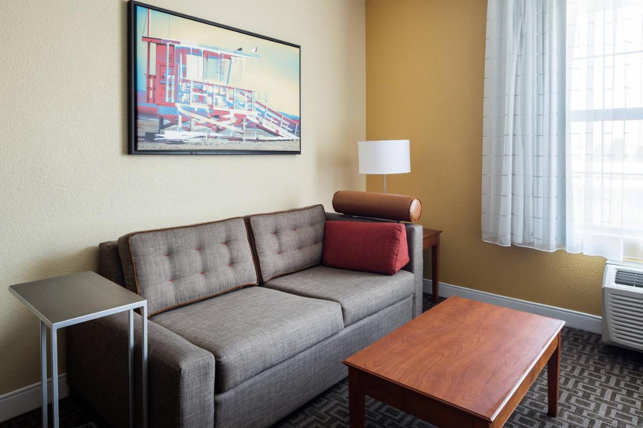 | TownePlace Suites Los Angeles LAX/Manhattan Beach