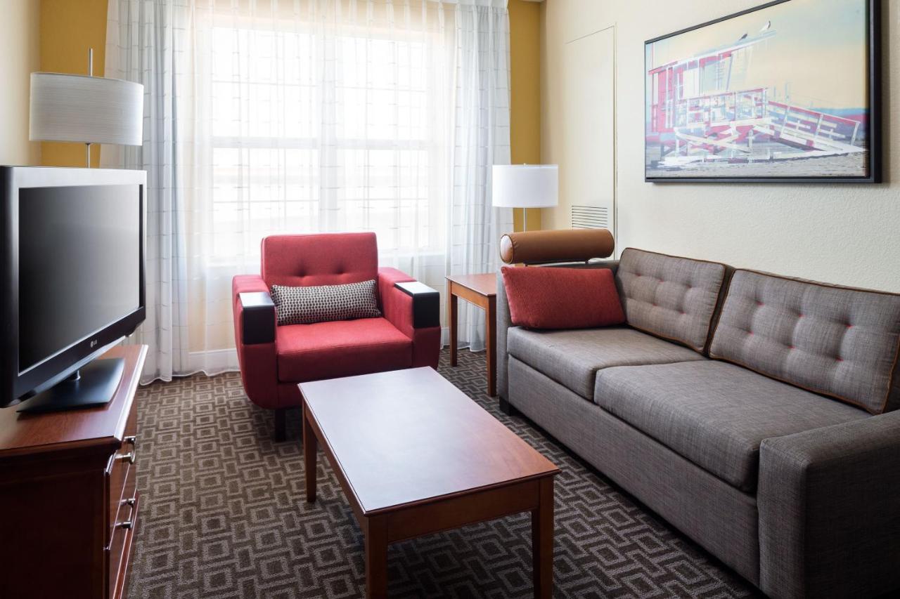 | TownePlace Suites Los Angeles LAX/Manhattan Beach