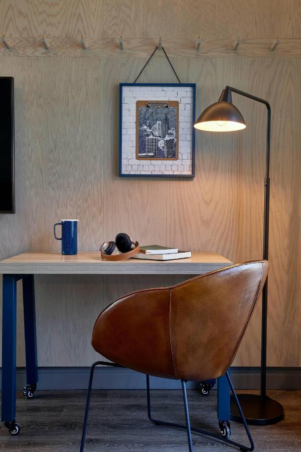 King Room at Moxy Atlanta Midtown
