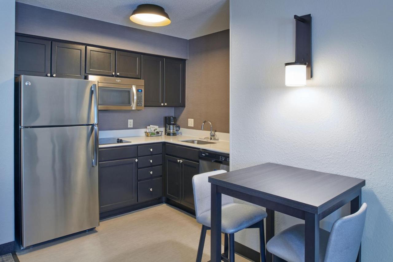 One-Bedroom Queen Suite with Sofa Bed at Residence Inn by Marriott Detroit Novi
