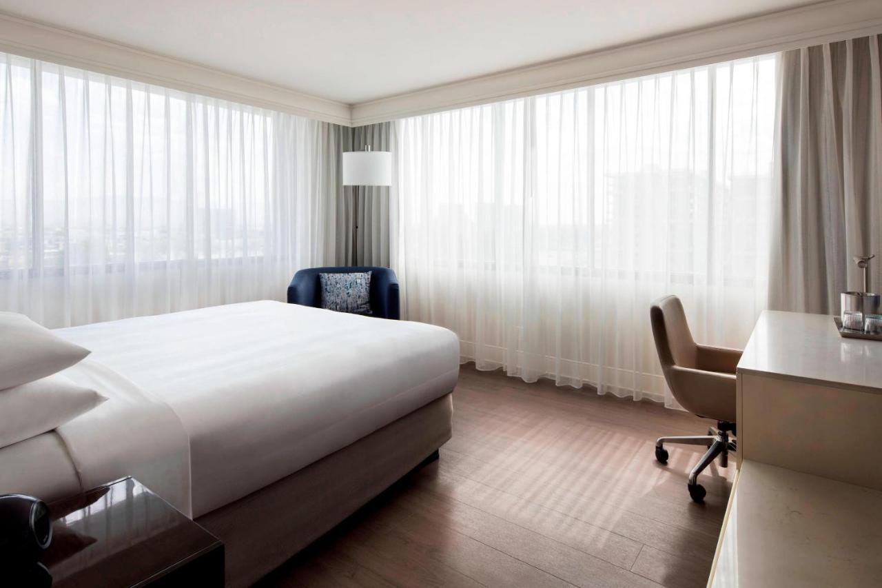 King Room at Irvine Marriott