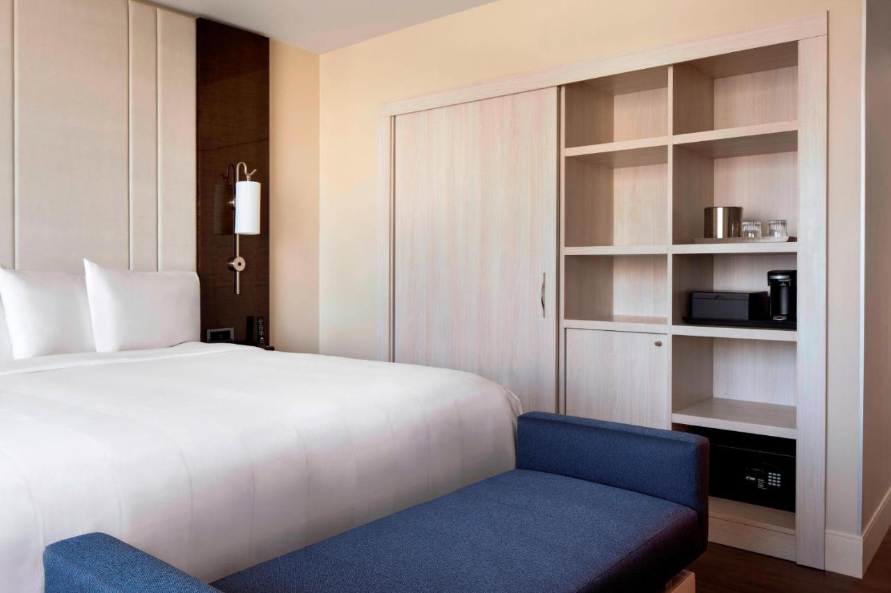 King Room at Irvine Marriott