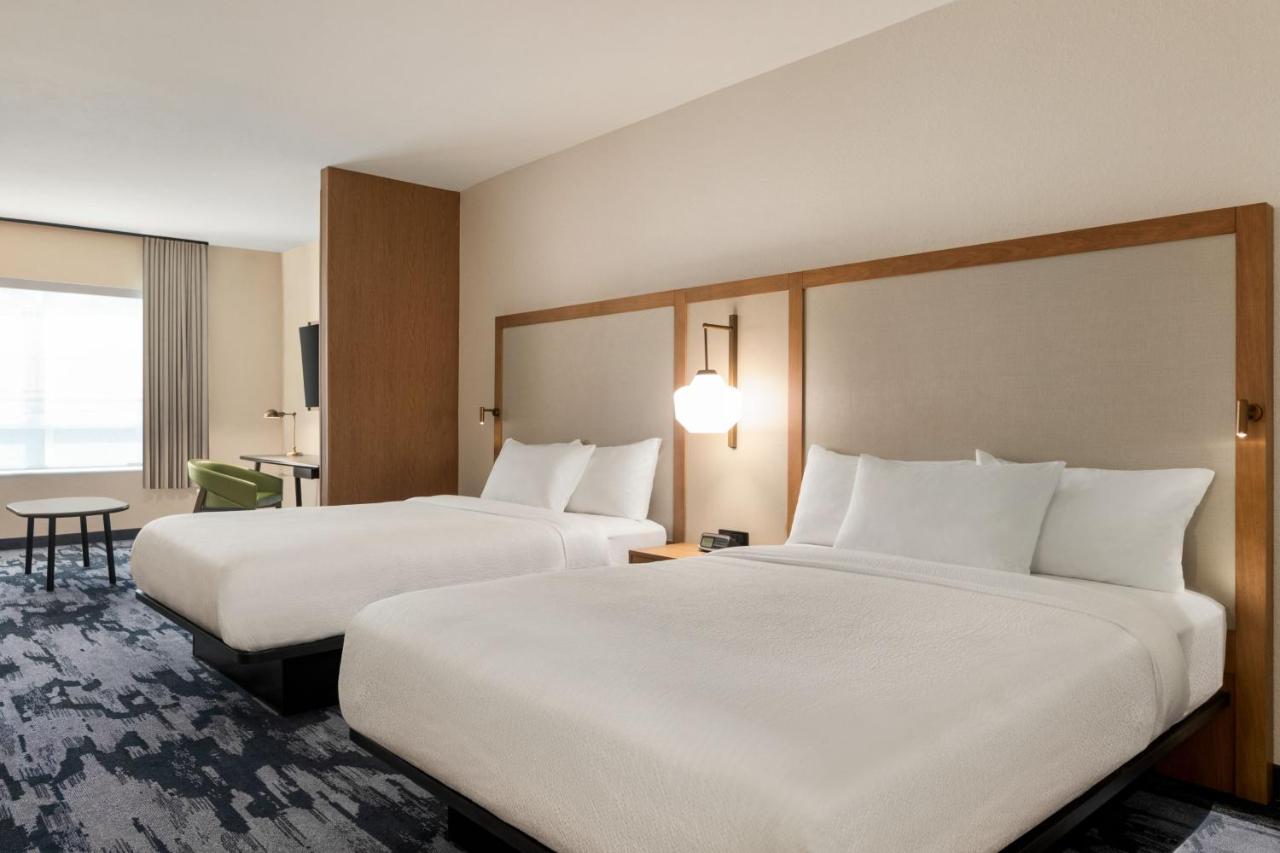 | Fairfield by Marriott Inn & Suites Bonita Springs