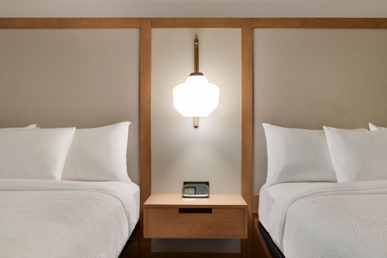 | Fairfield by Marriott Inn & Suites Bonita Springs