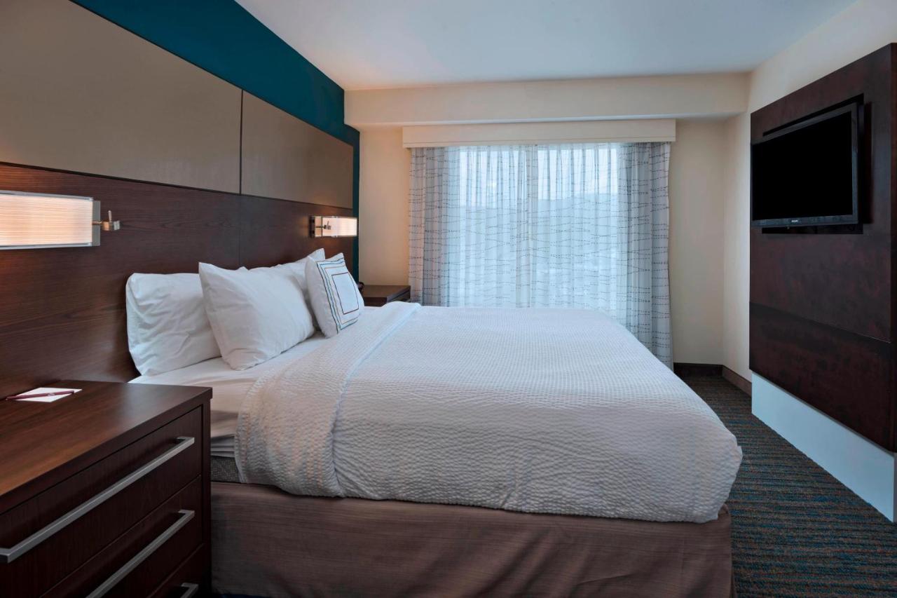 | Residence Inn Omaha West