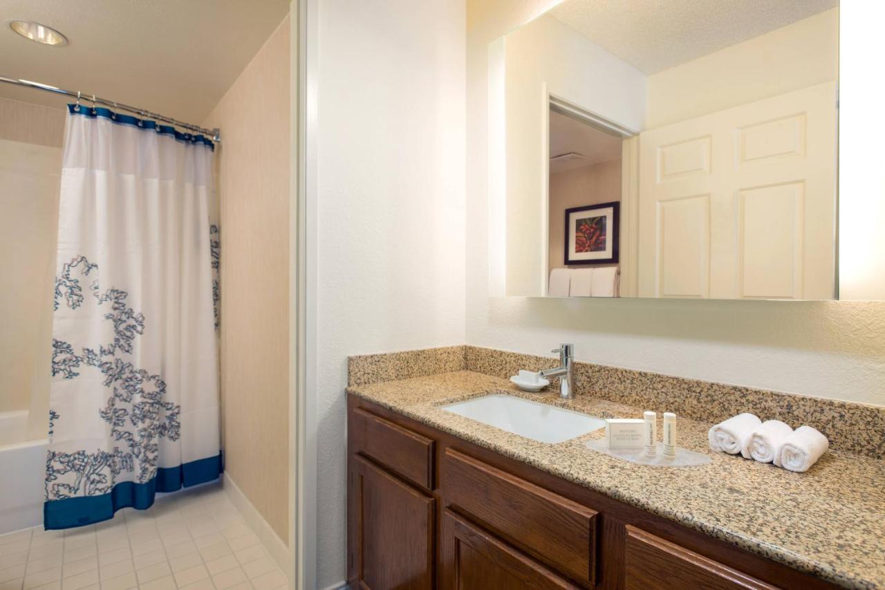 Executive One-Bedroom Suite with Sofa Bed at Residence Inn by Marriott San Diego Sorrento Mesa/Sorrento Valley