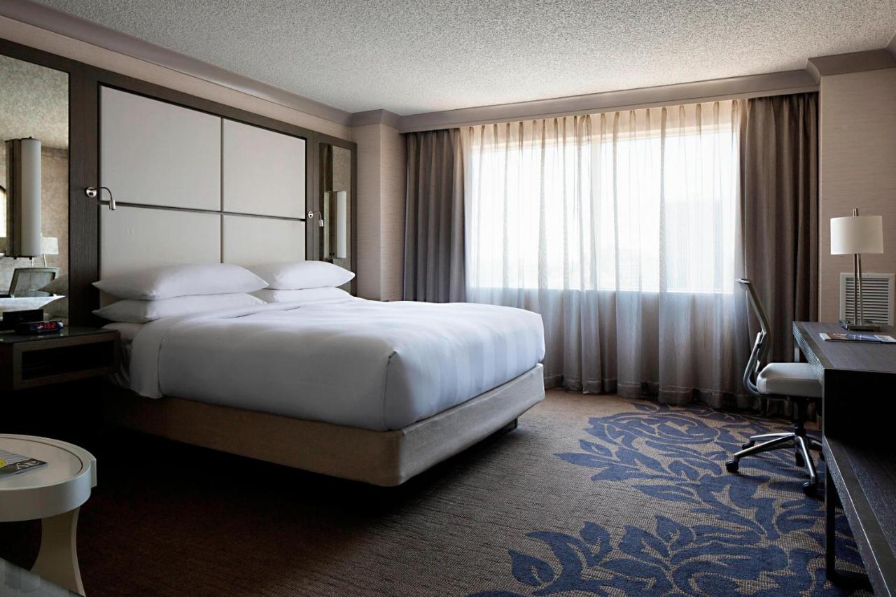 King or Two Double Room at Little Rock Marriott