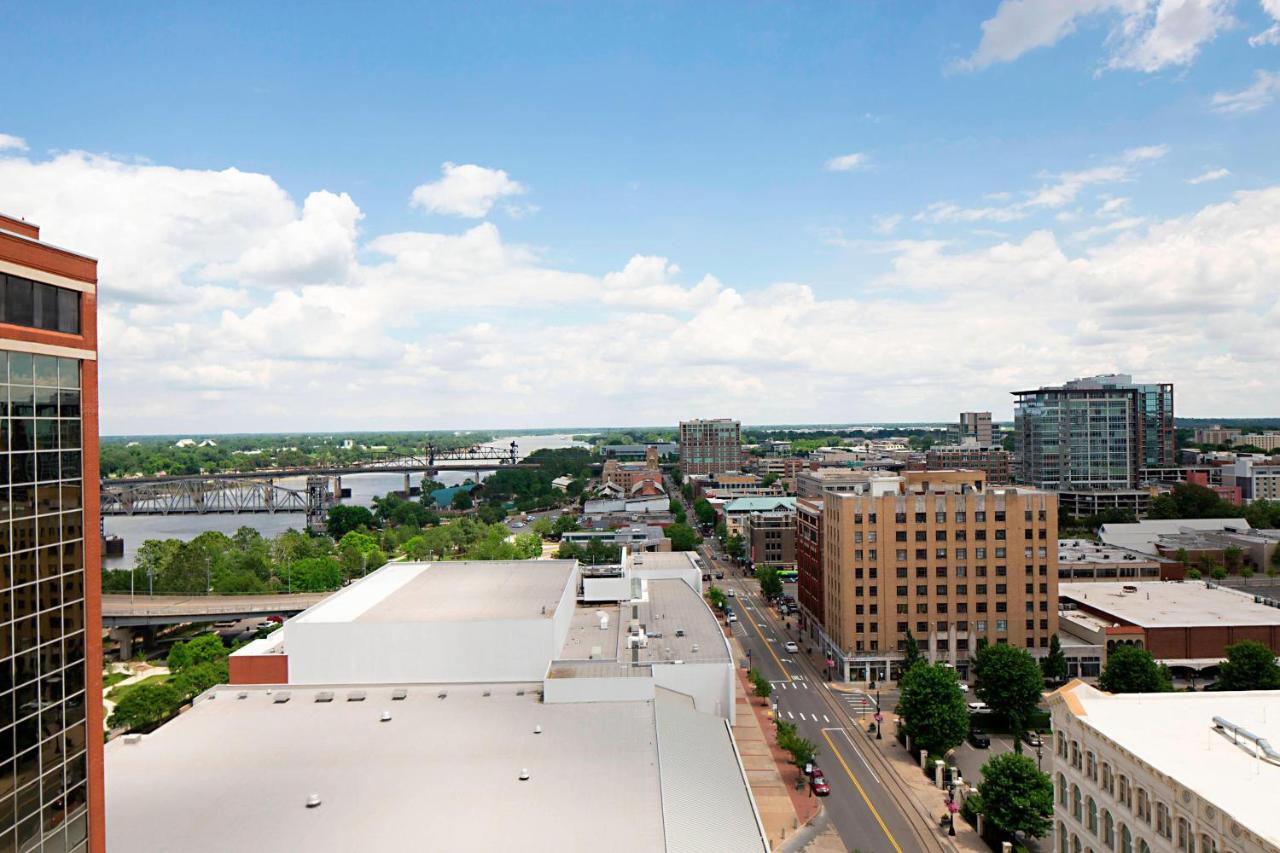 Guest room, 2 Double, City view, High floor at Little Rock Marriott