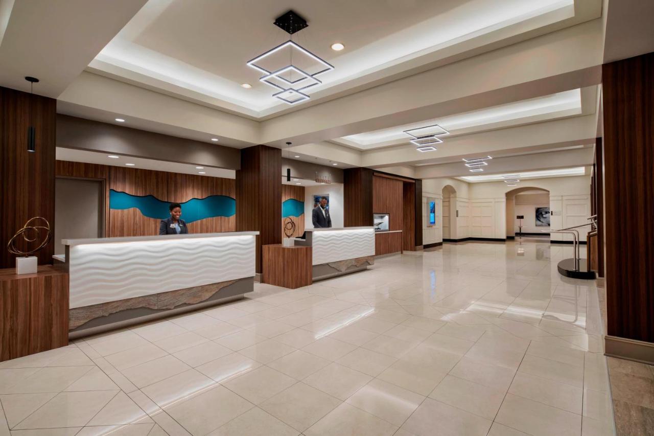 | Delta Hotels by Marriott Richmond Downtown