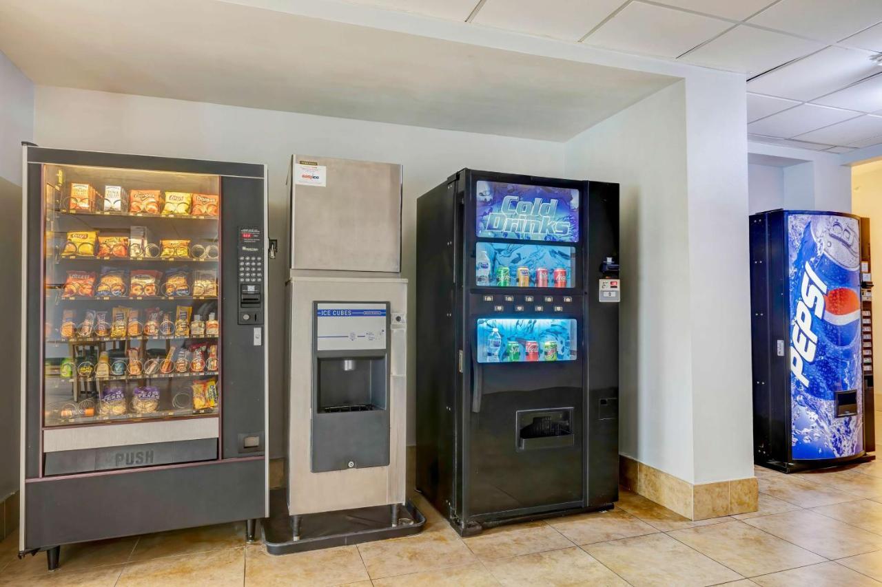 | Motel 6-Mesquite, TX - Balch Springs