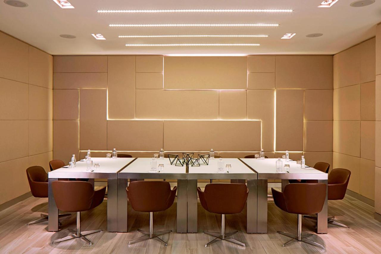 | AC Hotel by Marriott Miami Beach