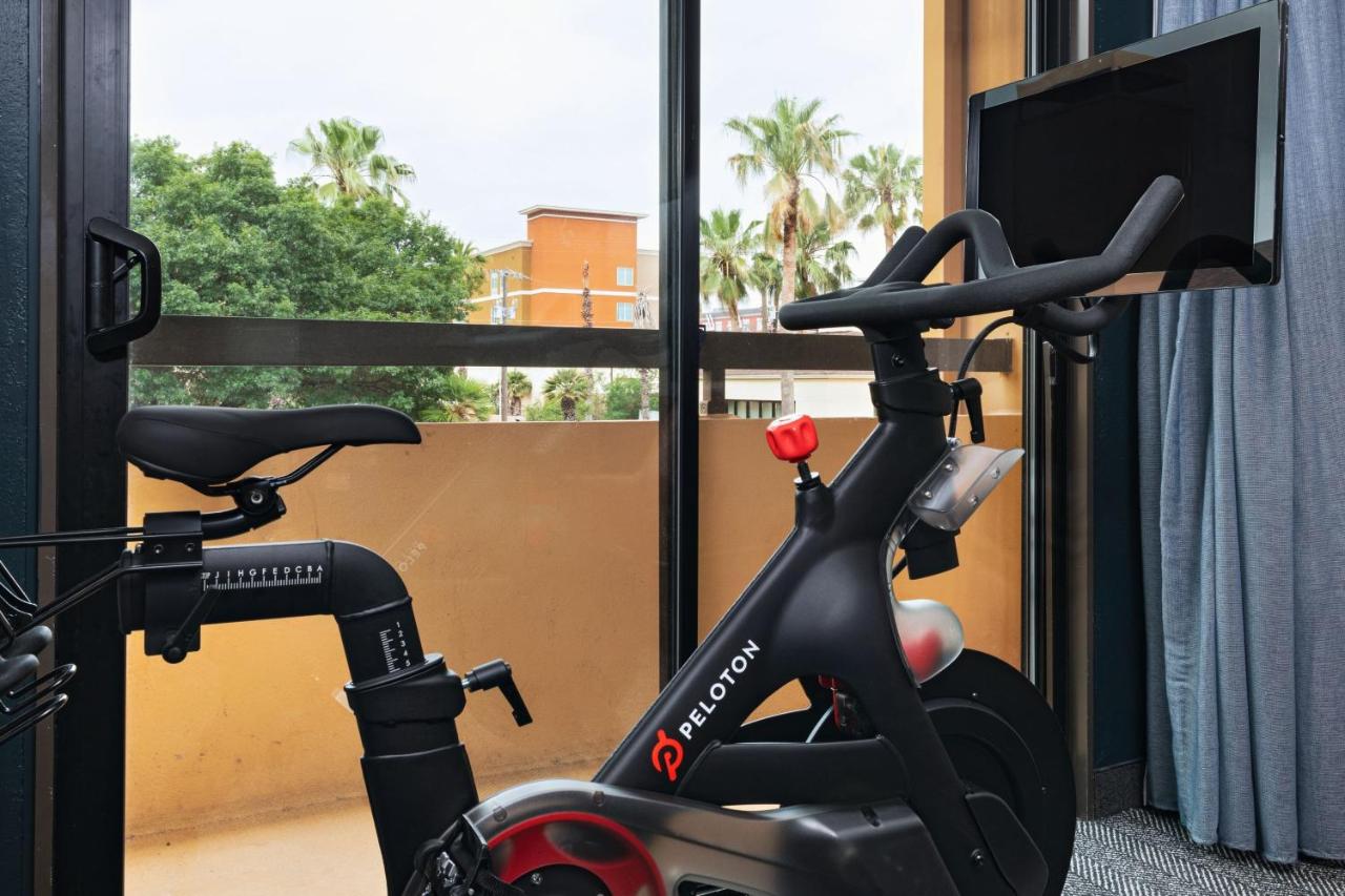 | Courtyard by Marriott San Antonio Medical Center