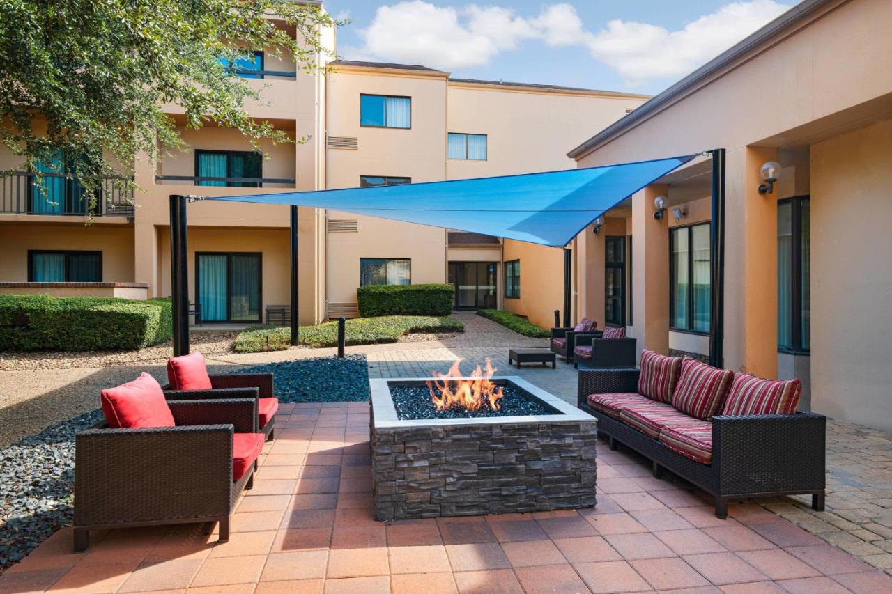 | Courtyard by Marriott San Antonio Medical Center