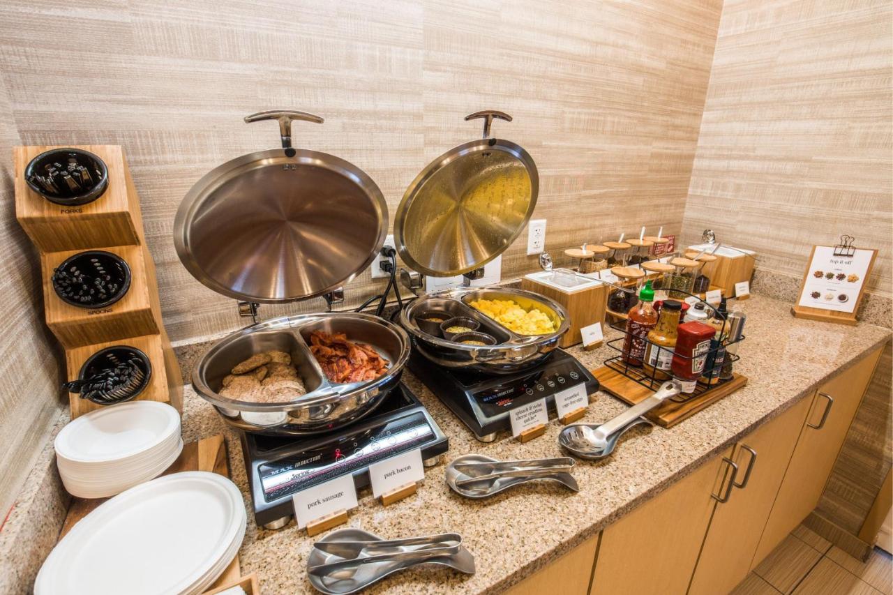 | TownePlace Suites by Marriott Gilford
