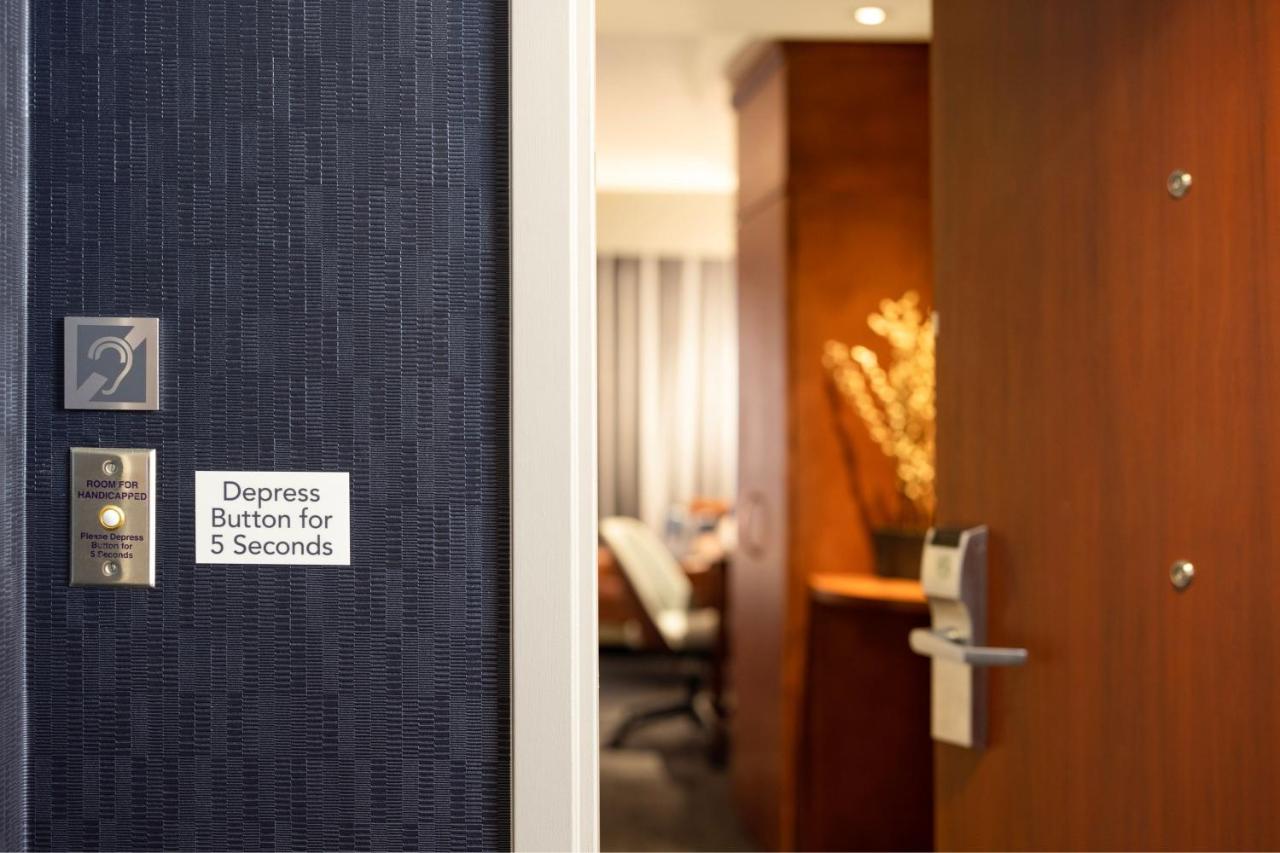 | Courtyard by Marriott Washington Capitol Hill/Navy Yard