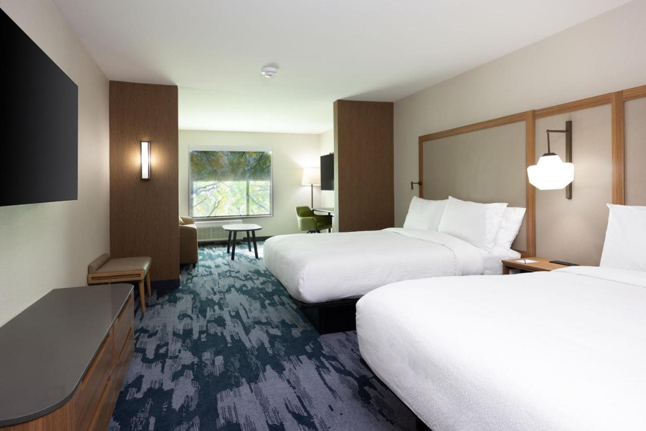 | Fairfield by Marriott Inn & Suites Canton Riverstone Parkway