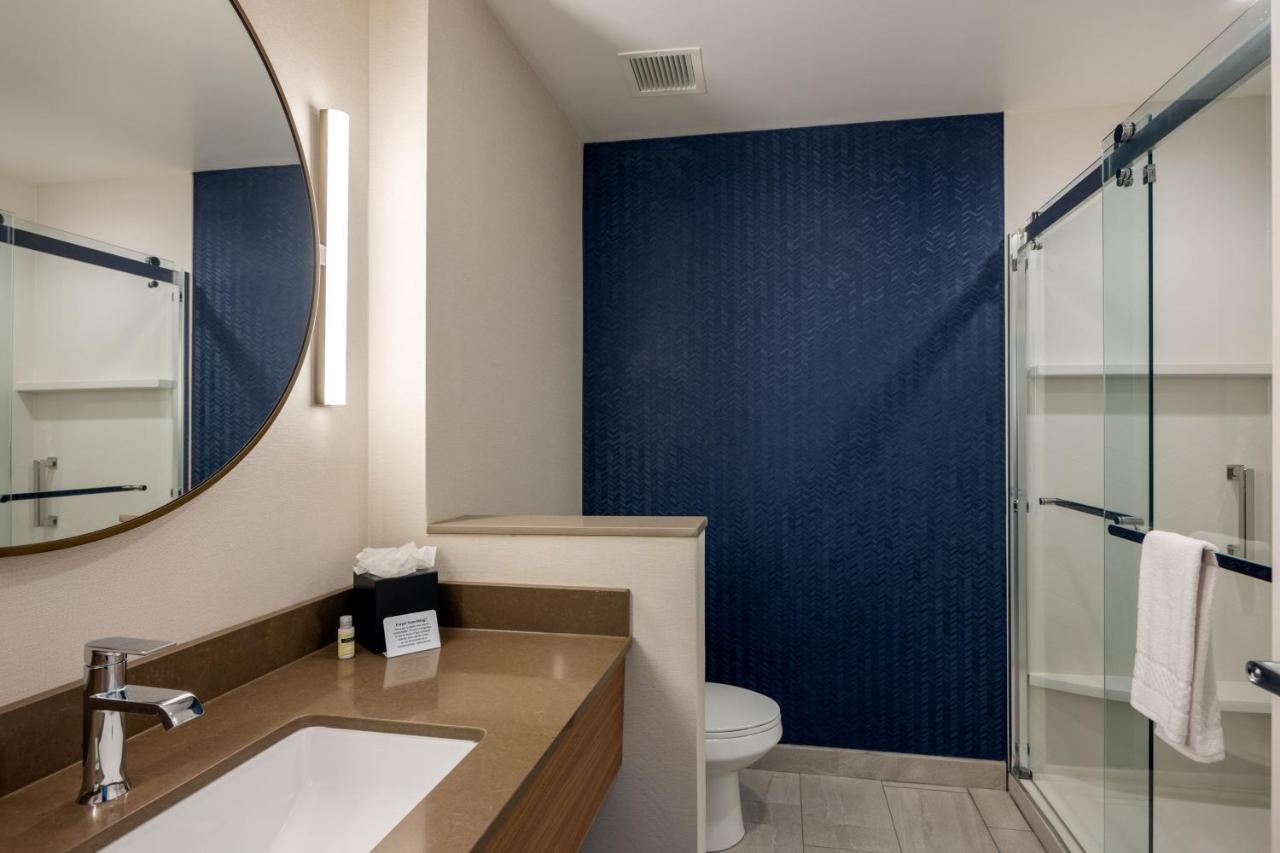 | Fairfield by Marriott Inn & Suites Canton Riverstone Parkway