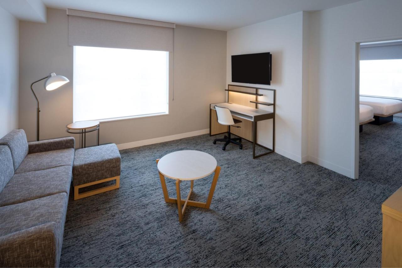 One-Bedroom Suite with Two Queen Beds and City View at TownePlace Suites by Marriott Ellensburg