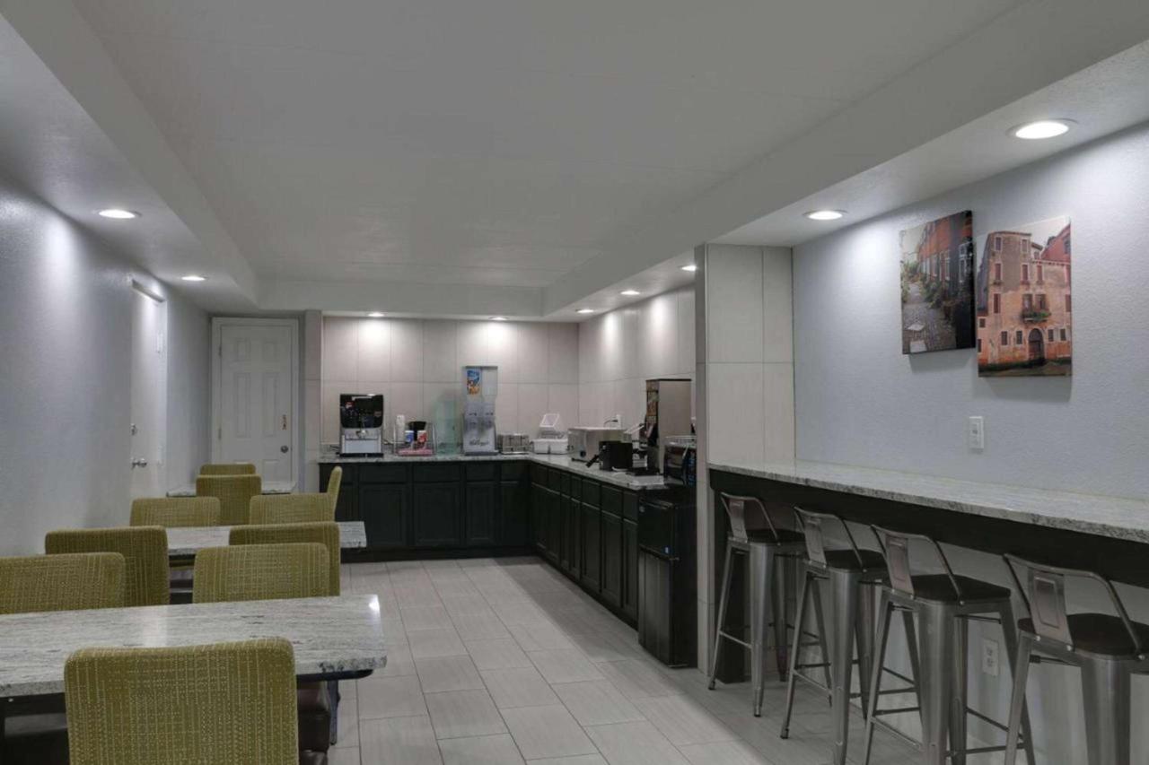| Baymont by Wyndham Ridgeland I-95