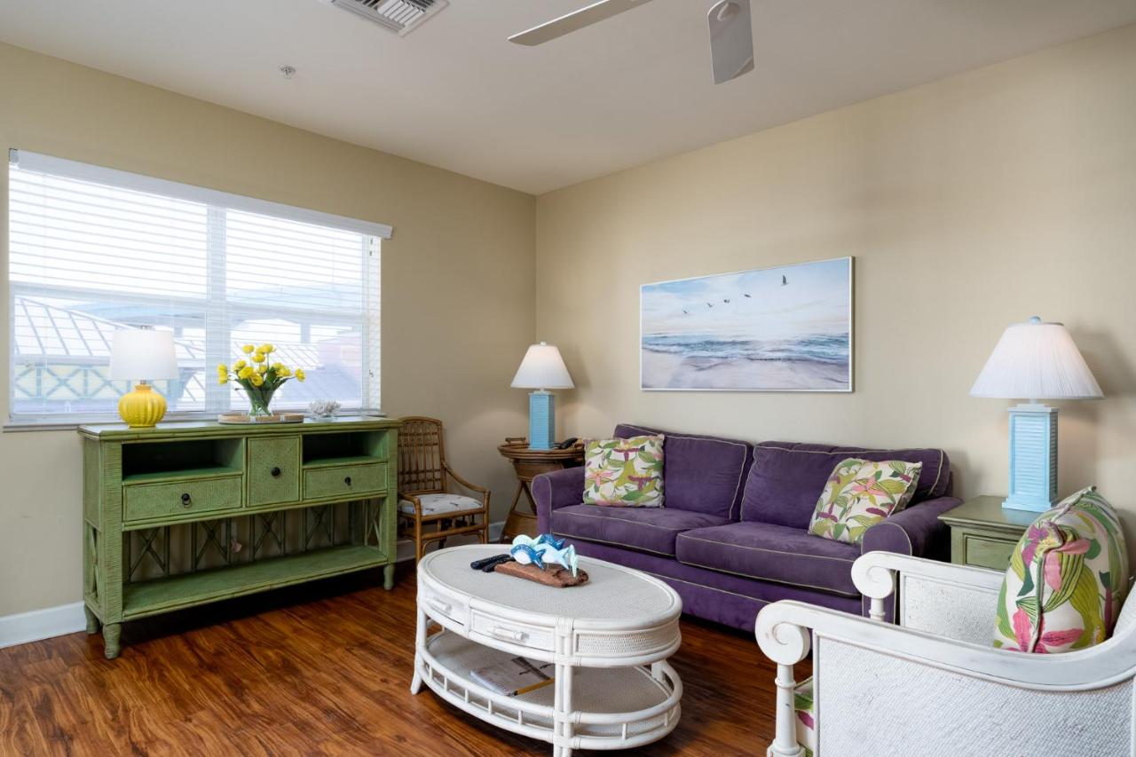 | Harbour House at the Inn 306