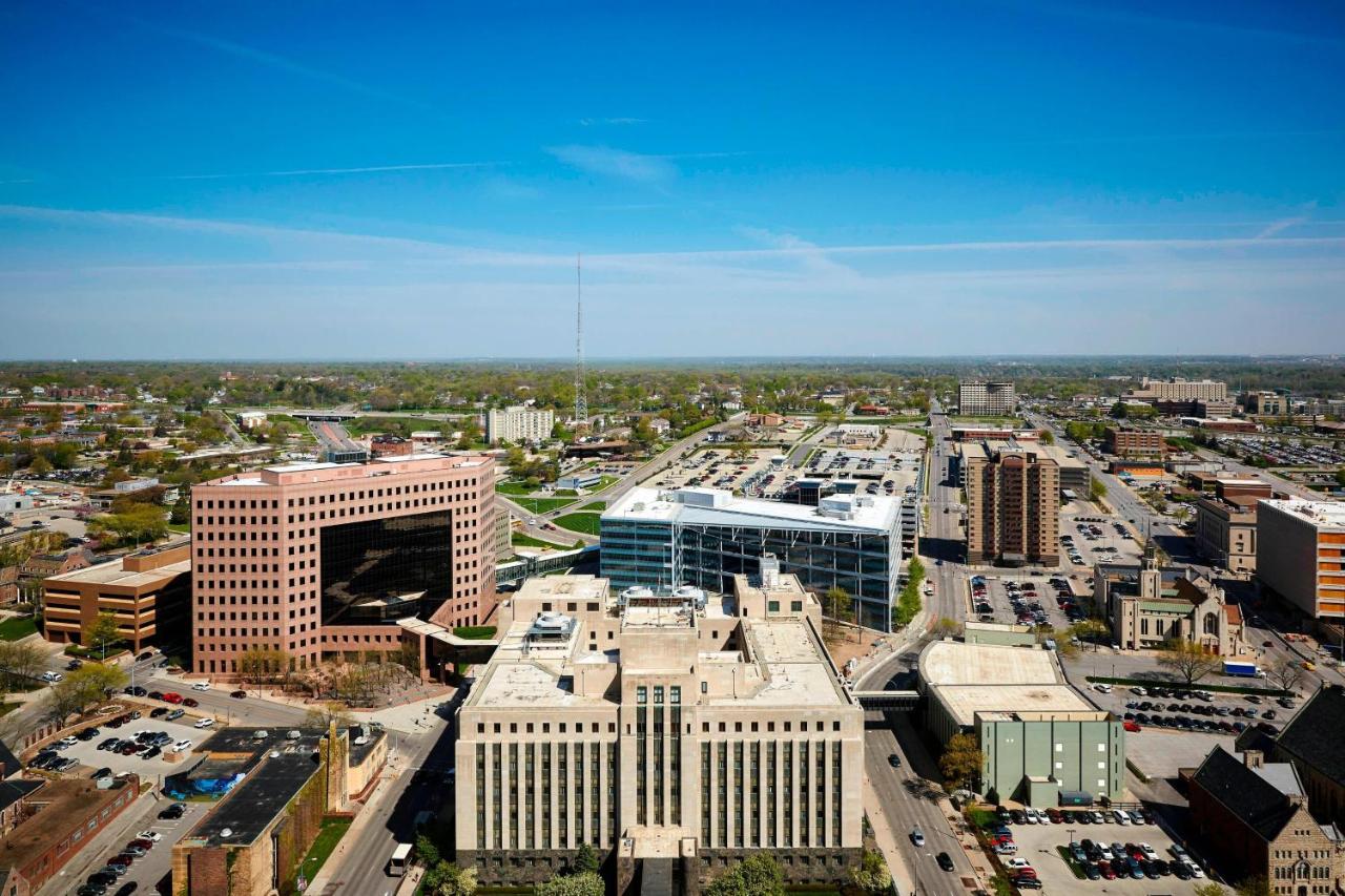 King Room - Concierge Level at Des Moines Marriott Downtown