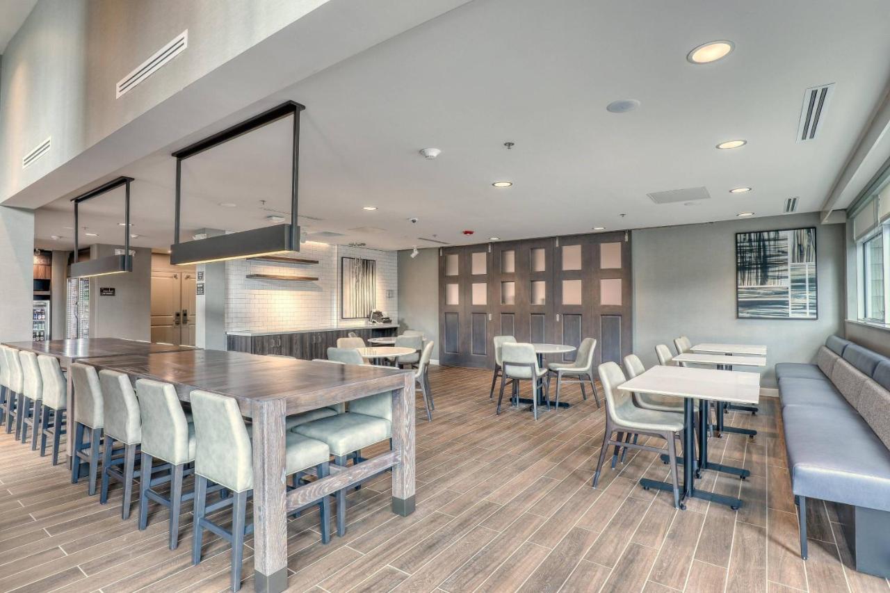 | Residence Inn Providence Lincoln