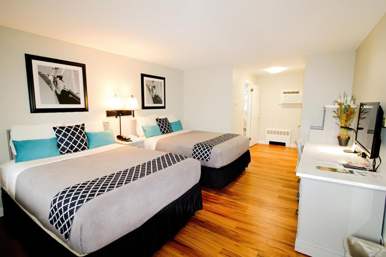 | Colonial Inn Seekonk