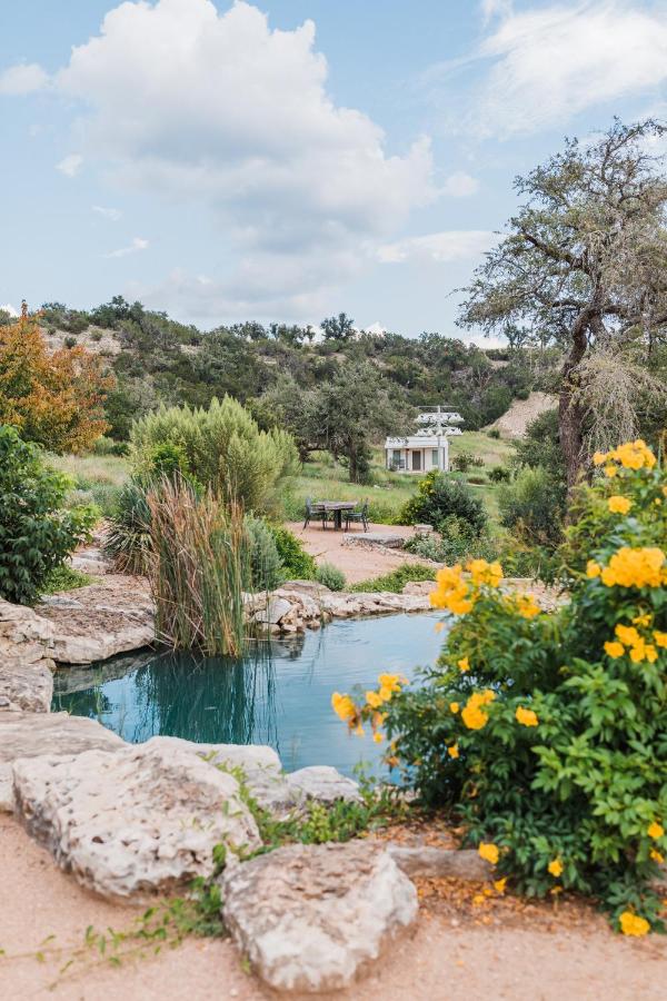  | Contigo Ranch