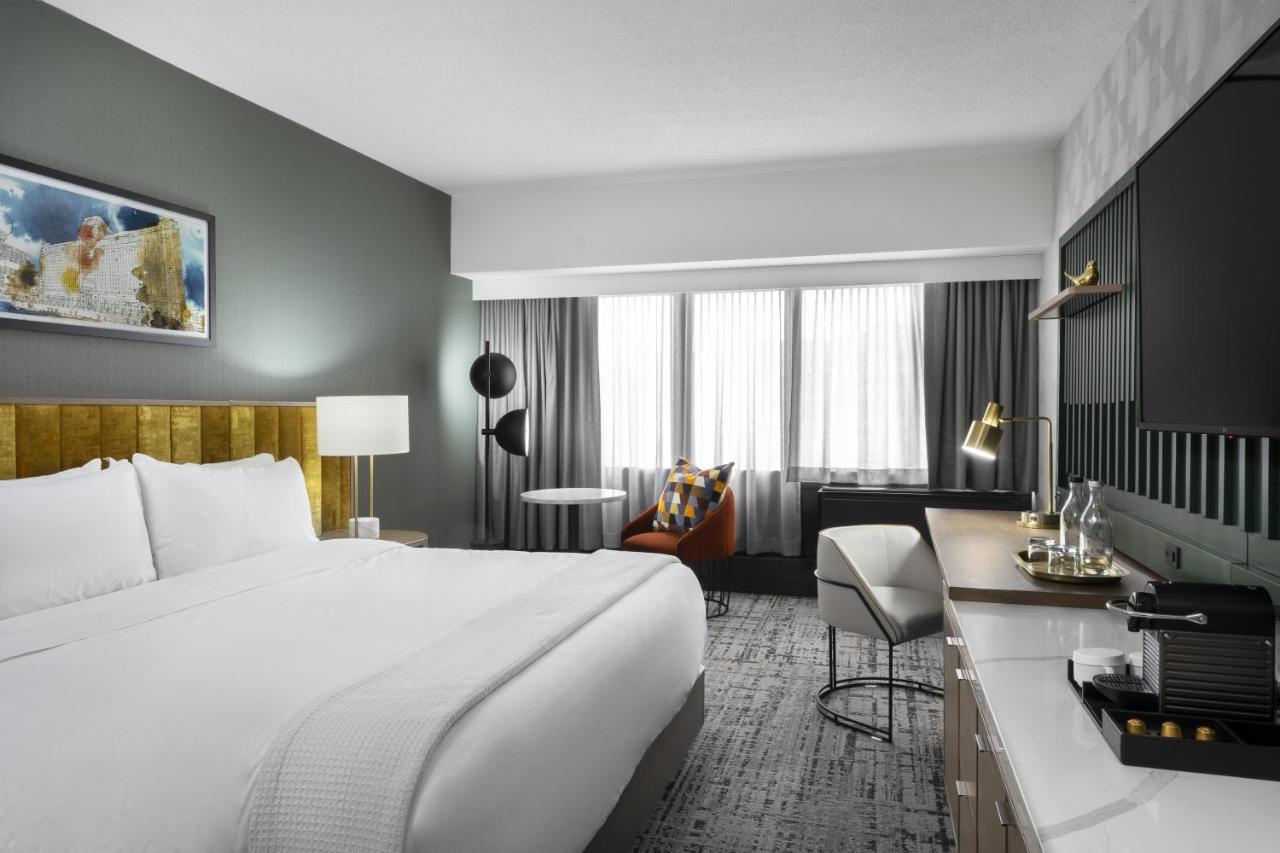 Standard King Room with Skyline View at voco Chicago Downtown - Riverwalk by IHG