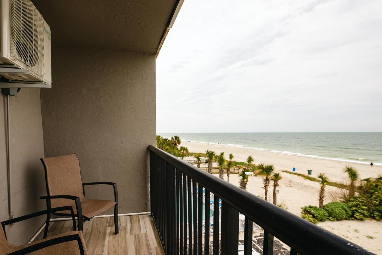 | Aventura on the Ocean
