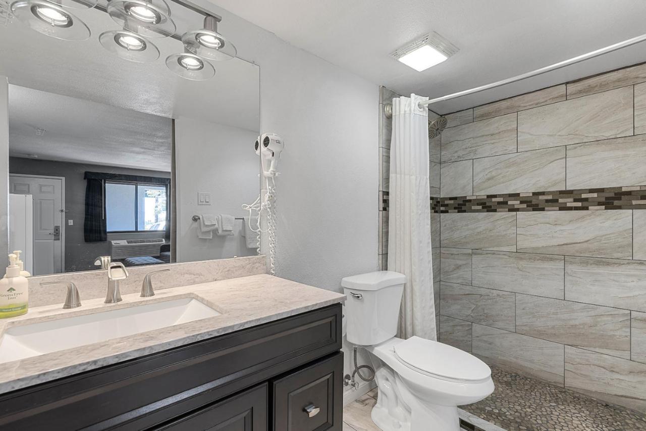 One-Bedroom Suite at GreenTree Inn of Prescott Valley