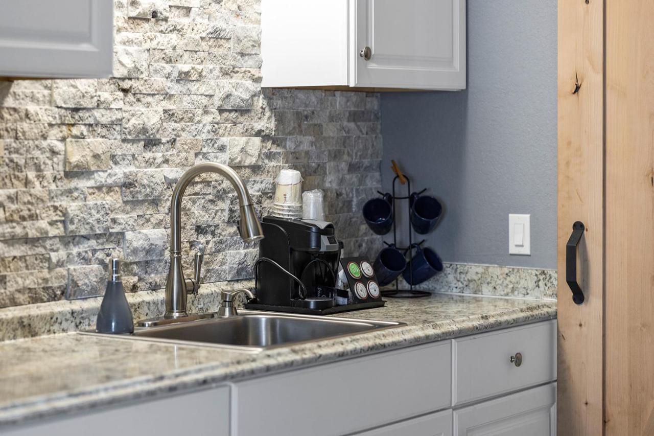 One-Bedroom Suite at GreenTree Inn of Prescott Valley