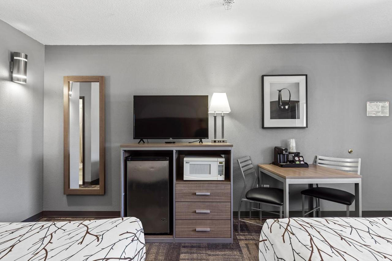 Double Room - Disability Access at GreenTree Inn of Prescott Valley