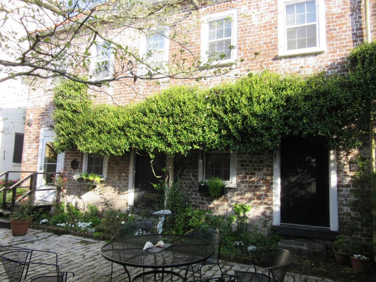 | Historic 86 Church Street