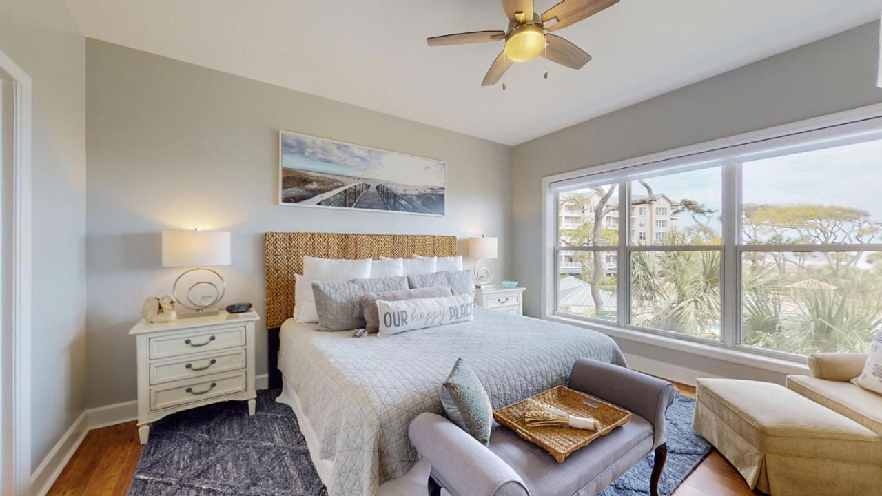  | 5206 Hampton Place South