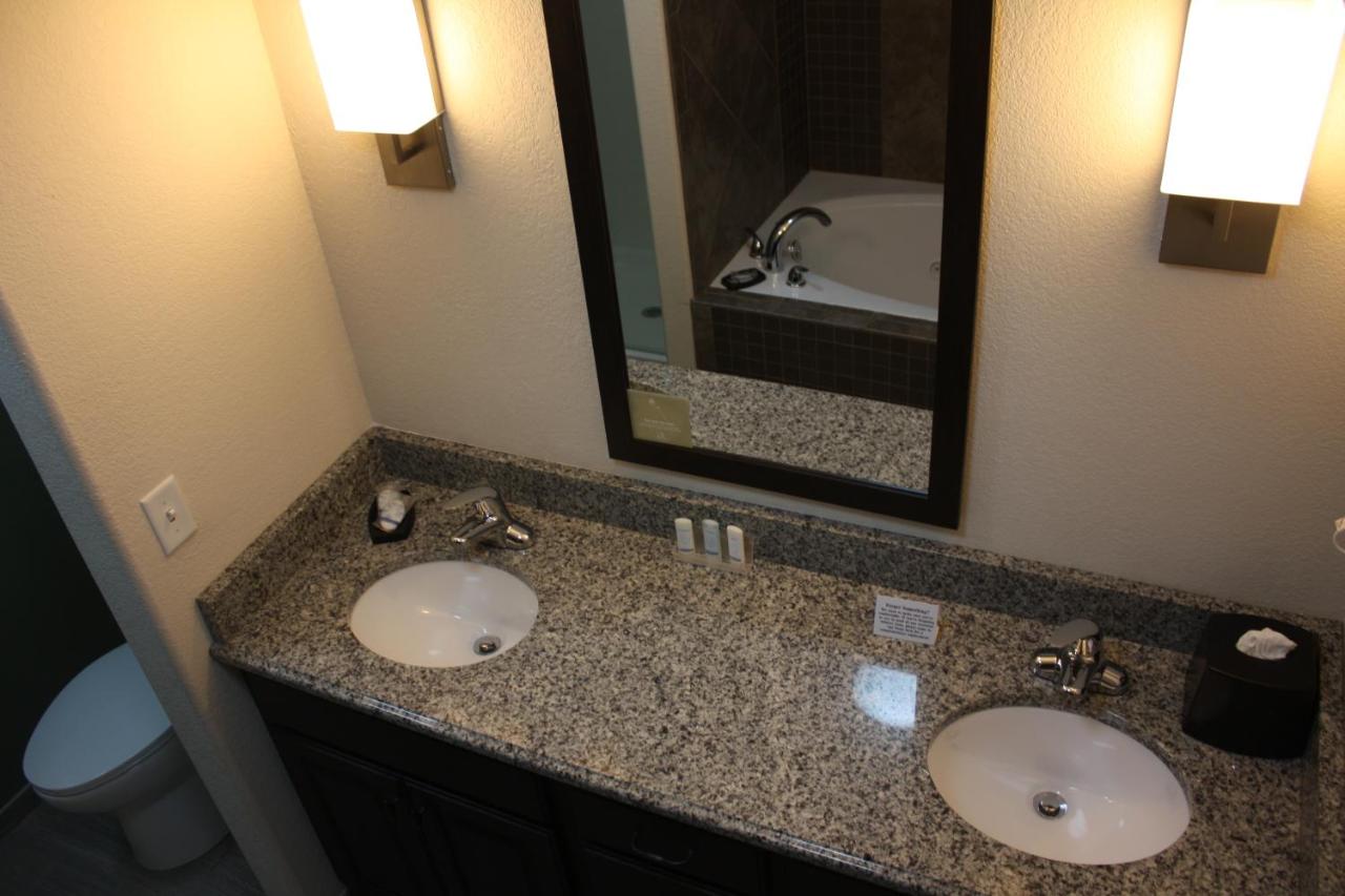 | Sleep Inn & Suites Garden City