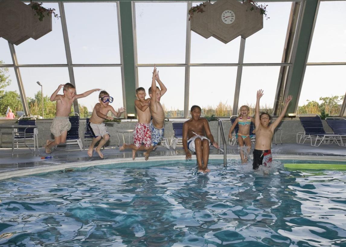 | Hueston Woods Lodge and Conference Center
