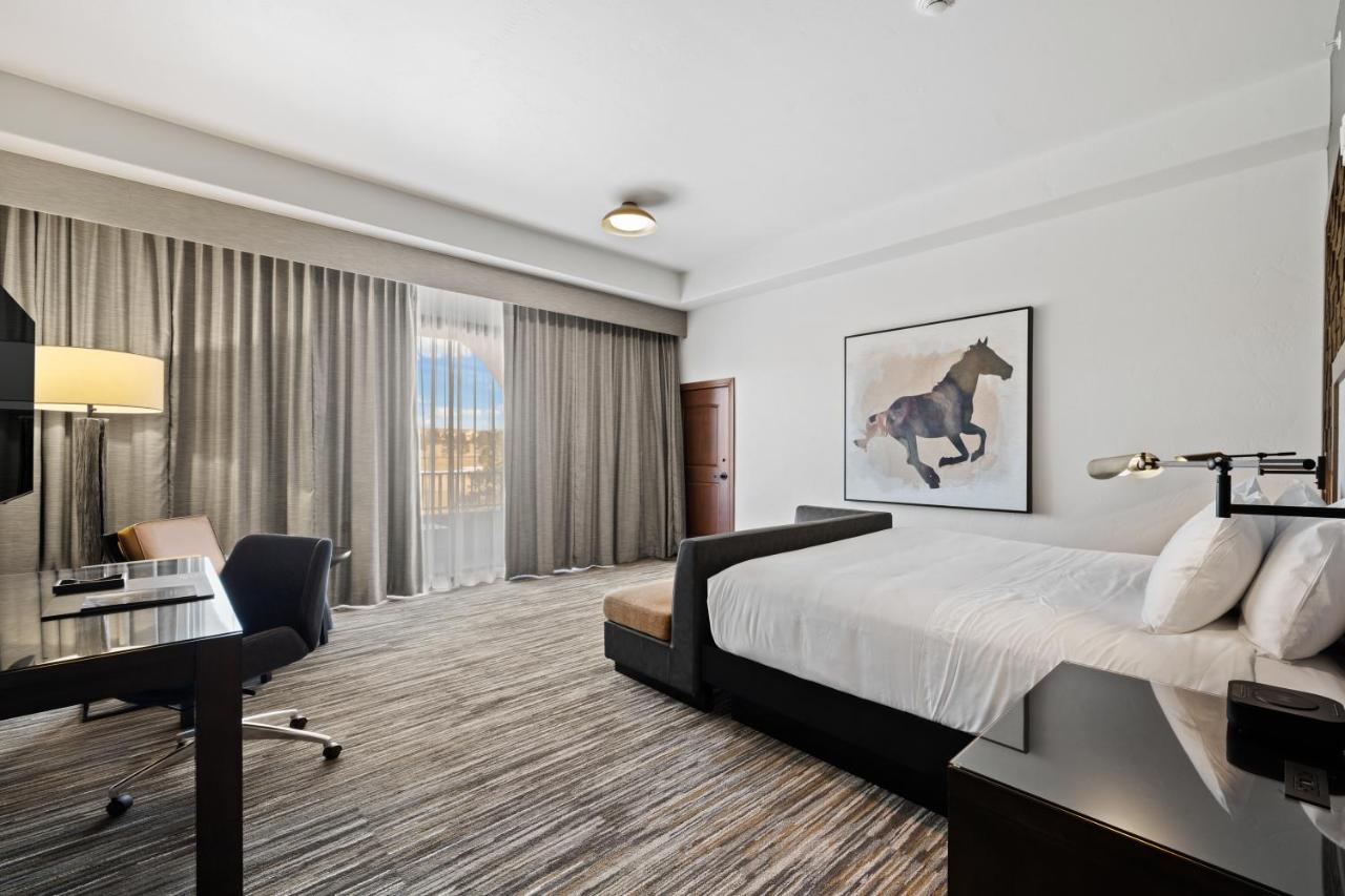 Deluxe King Room at Flying Horse Resort & Club