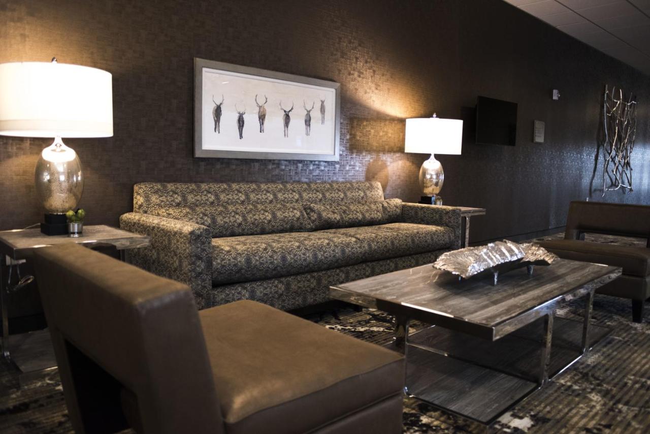 | Stoney Creek Hotel Kansas City - Independence
