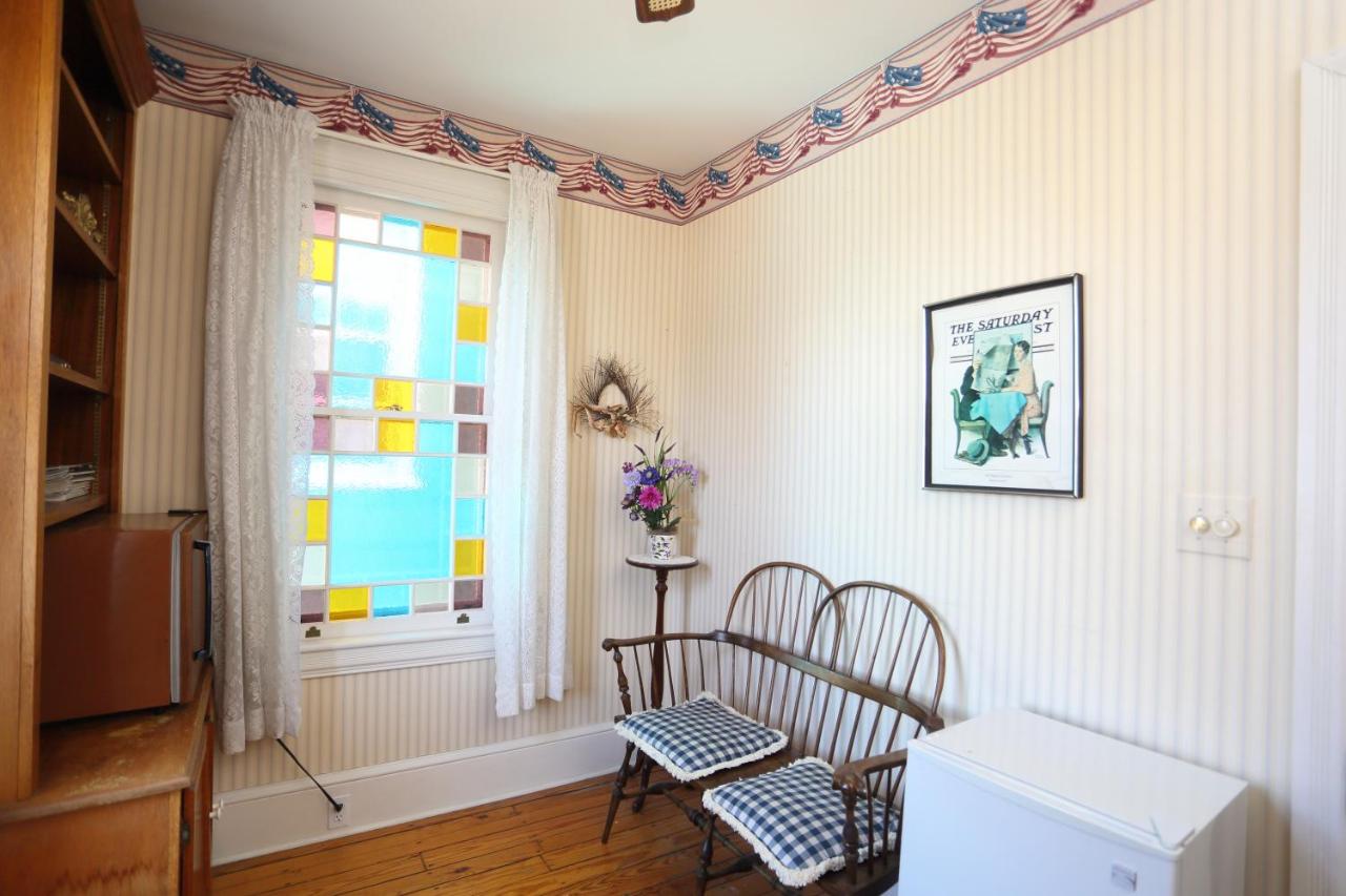  | Beauclaires Bed & Breakfast
