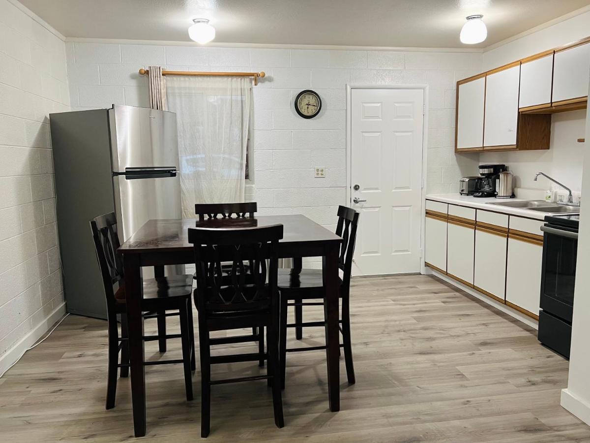  | Lake Powell Motel & Apartments